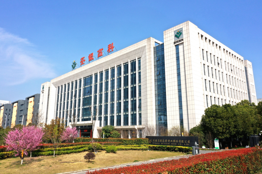 荃銀公司大樓(1).png